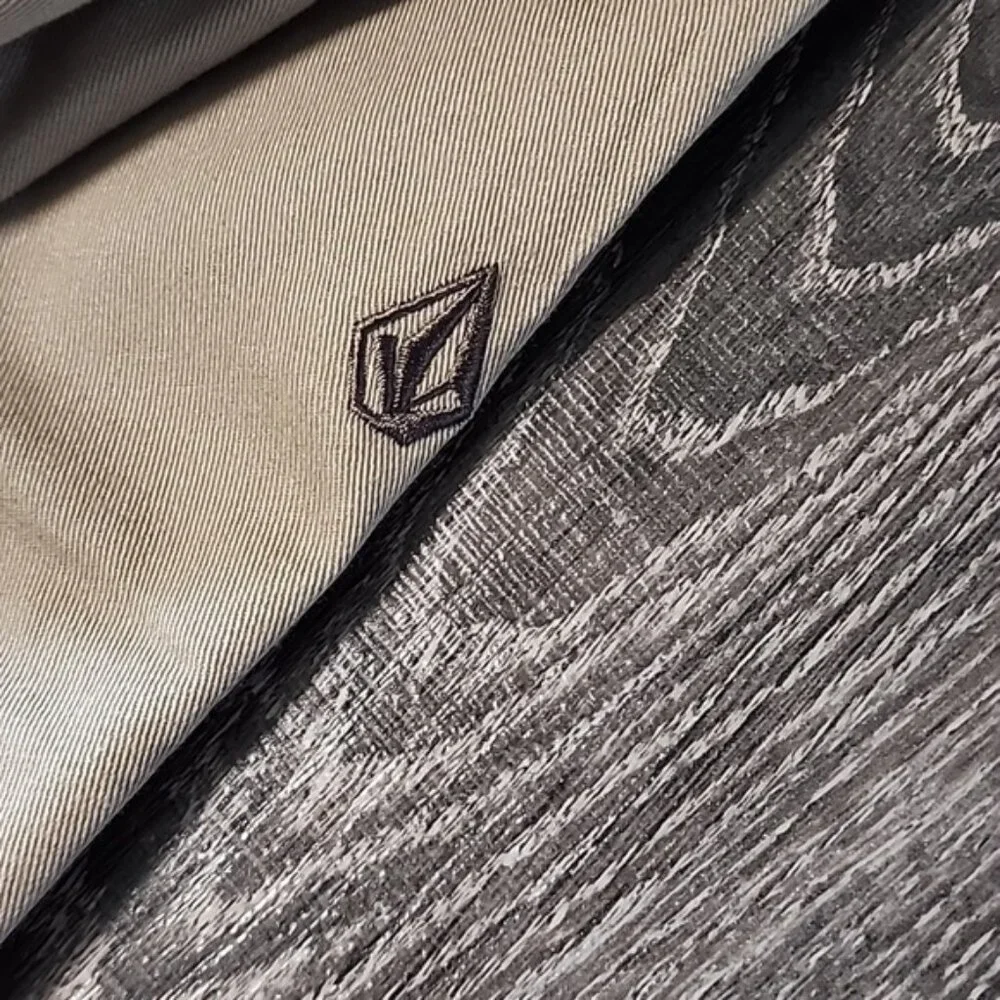 Volcom 